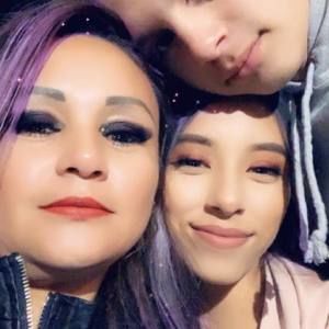 Meet your Posher, Anayeli